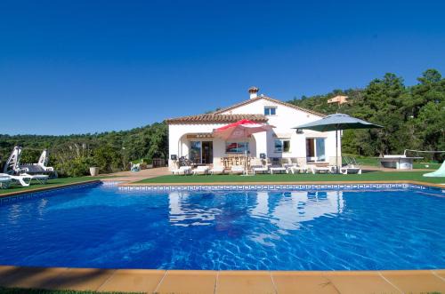 Lloret de Mar Villa | Club Villamar - Tropics