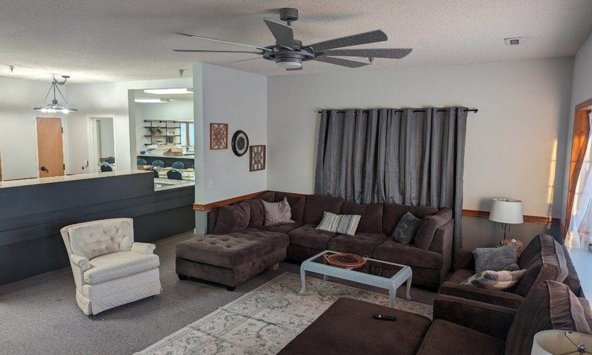 North Platte House | Clubhouse on 18th - Spacious 6 bedroom, 2.5 bath