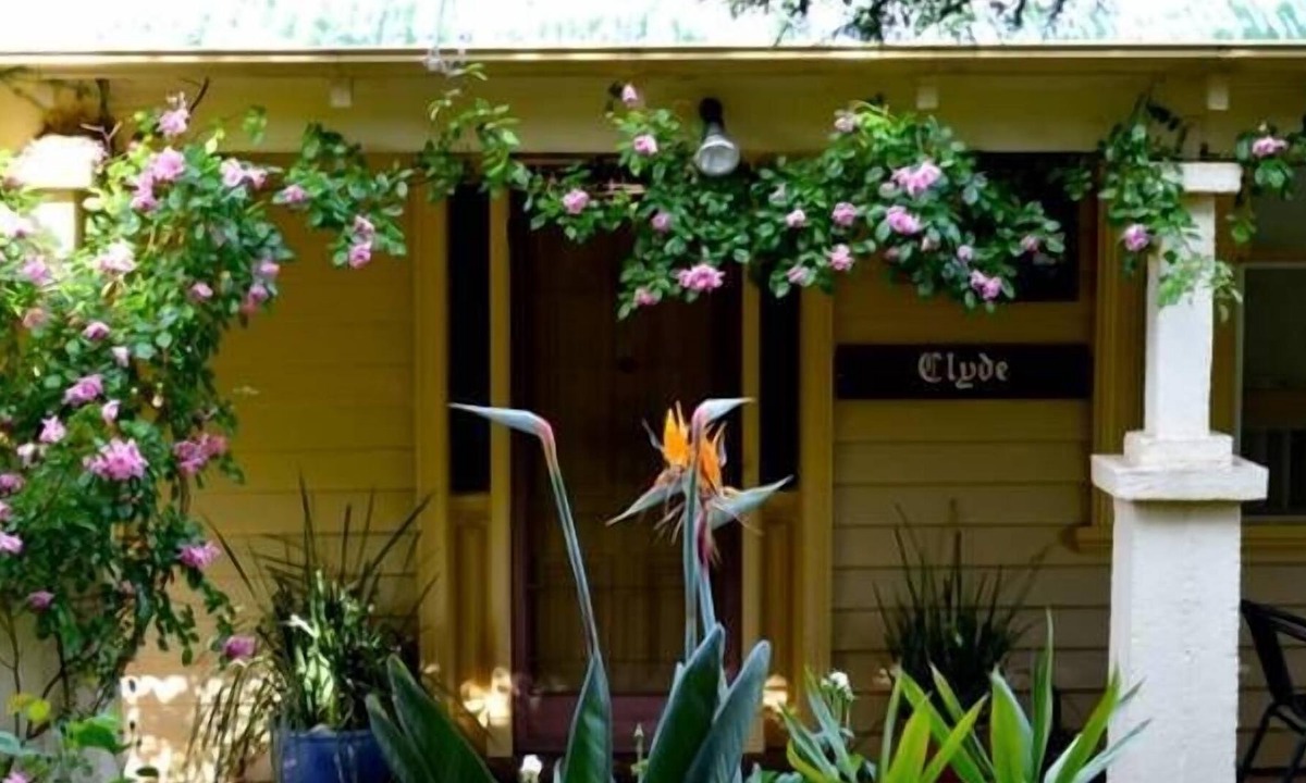 Trawool House | Clyde Cottage at Trawool