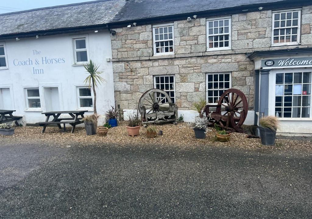 Saint Erth Praze Hotel | Coach and Horses INN