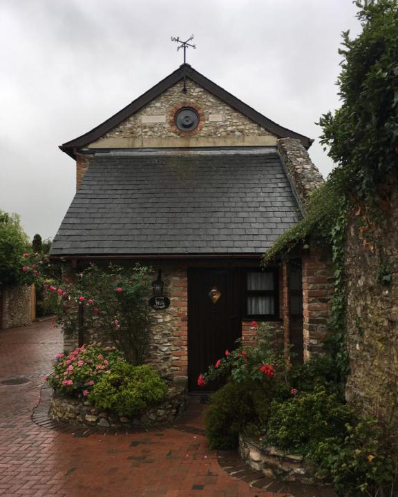 Colyton House | Coach and Stable Cottages