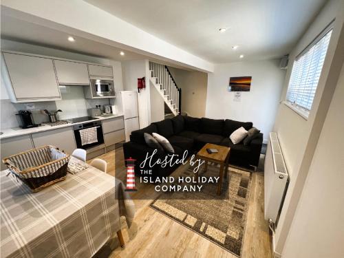 Sandown House | Coach House Annexe