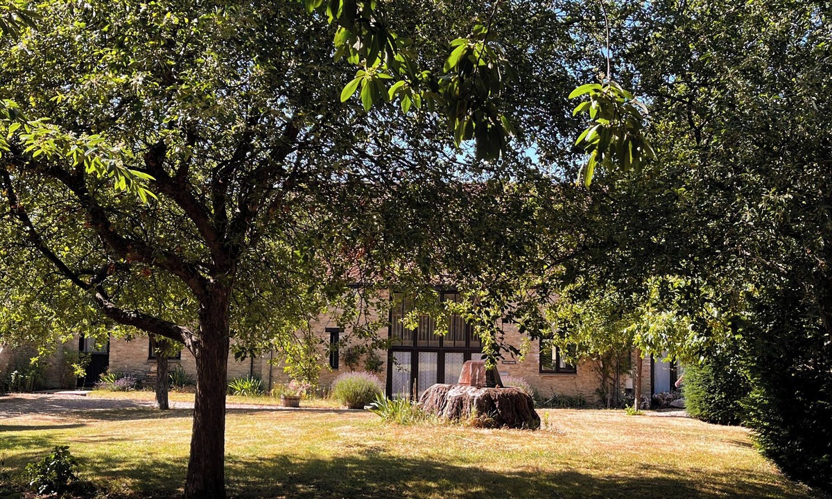 Kidlington House | Coach House - converted barn with scenic views