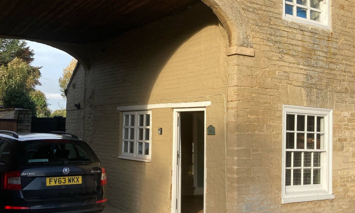 Market Deeping House | Coach house