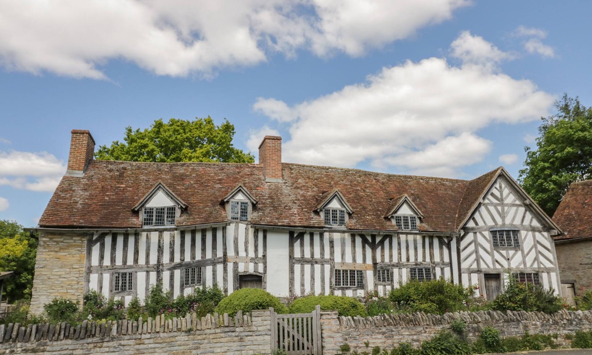 Alderminster Cottage | Coach House Mews