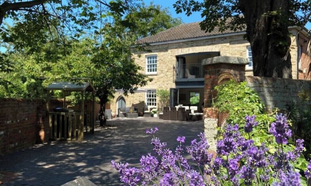 Caister-on-Sea House | Coach House near the beach