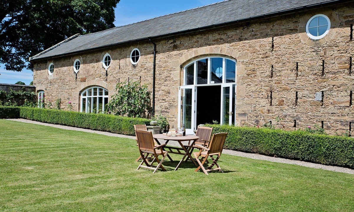 Nercwys House | Coach House Wrexham sleeps 8