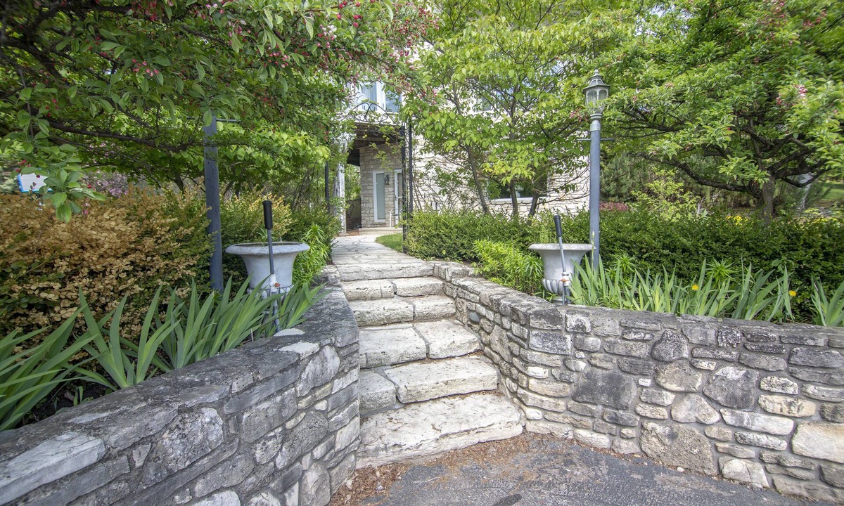 Sister Bay Hotel | Coachlite Inn