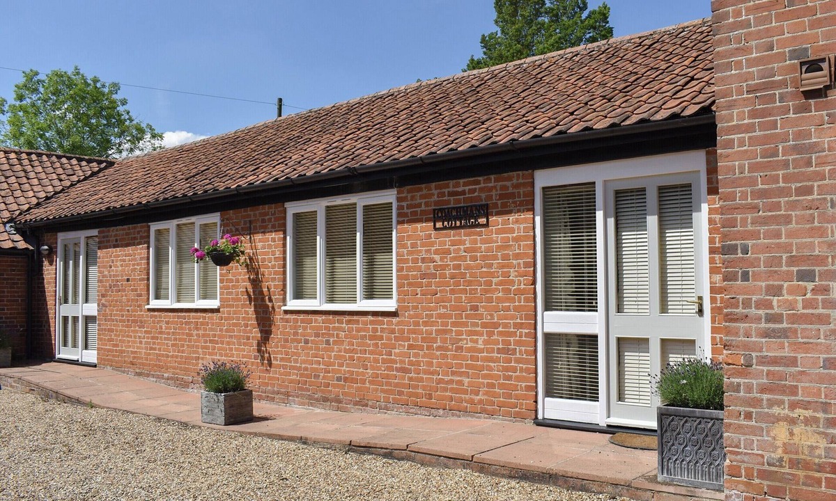 Eye Cottage | Coachman's Cottage - UK11449