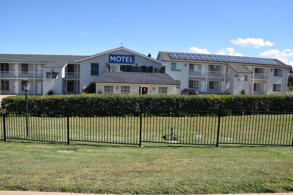 Kelso Hotel | Coachman's Inn Motel