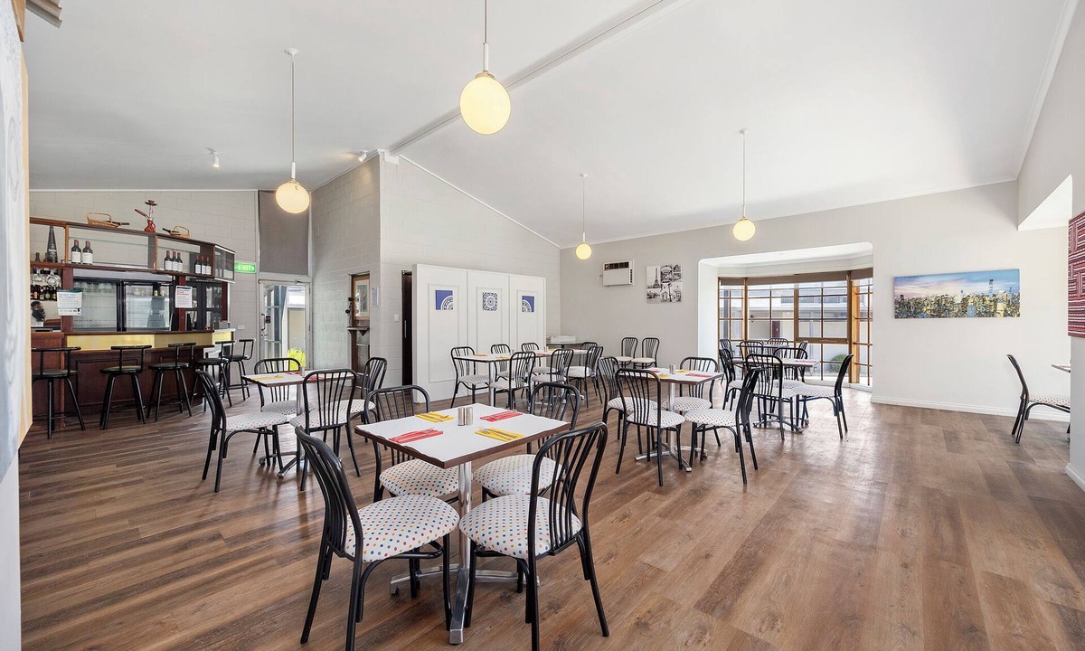 Korumburra Hotel | Coal Creek Motel