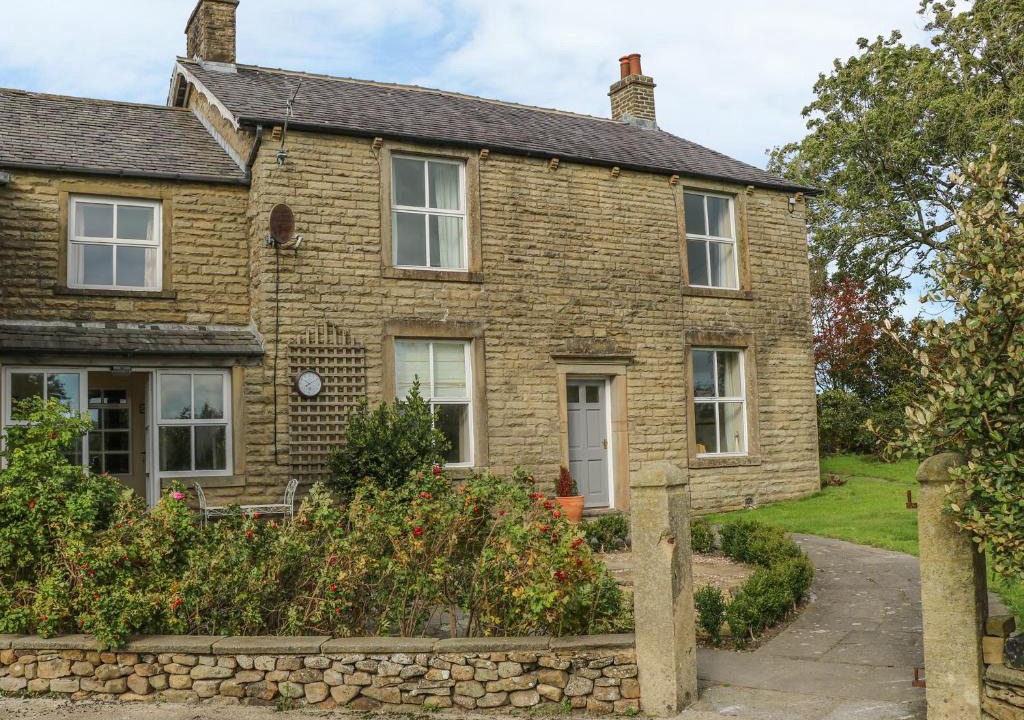 Fence House | Coars Farm