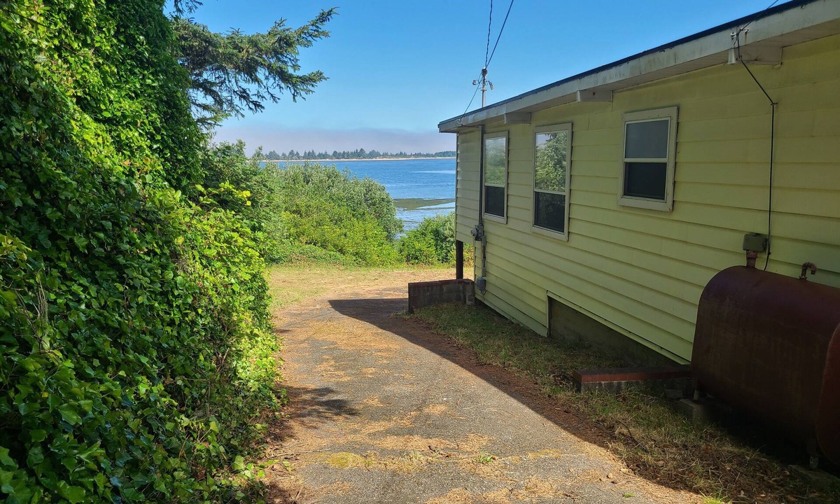 Charleston House | Coastal Bay Front Vacation Home