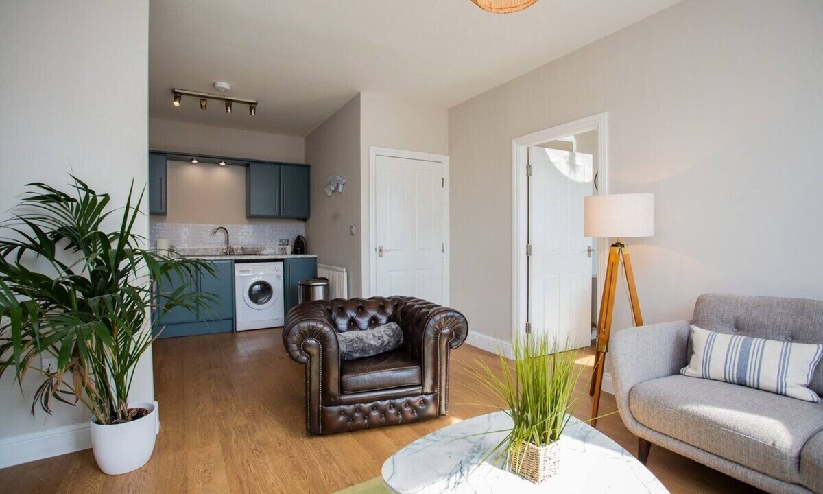 Whitley Bay Apartment | Coastal Bliss: 2-Bed Apartment
