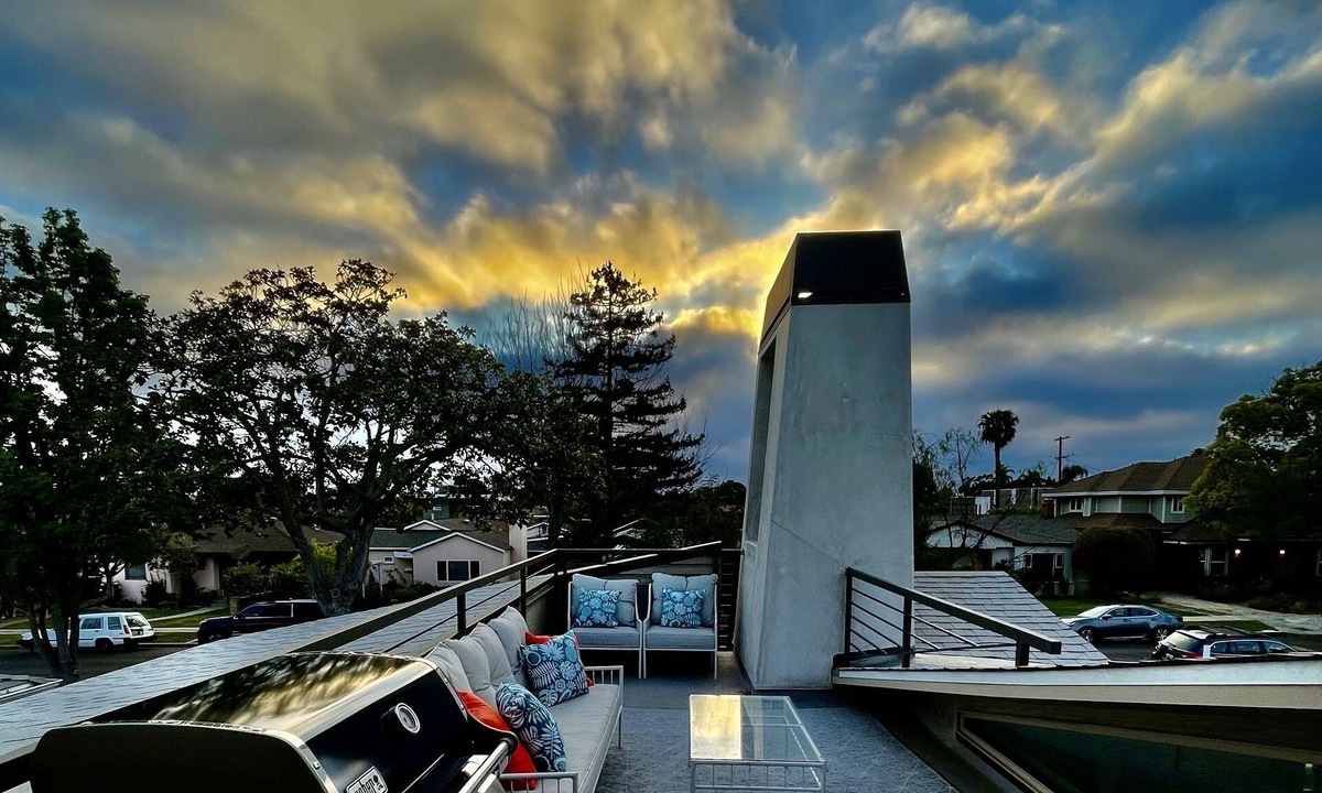Del Rey House | Coastal Charm Awaits. “Deb’s Sunset Retreat”
