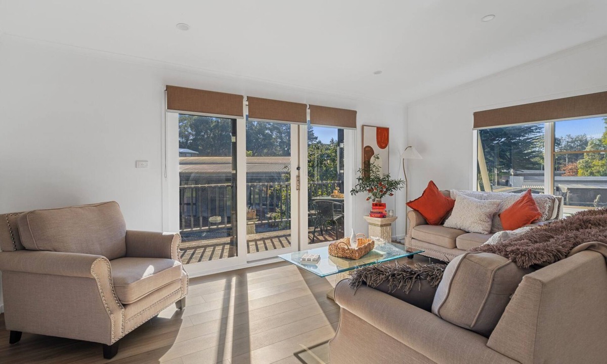 Venus Bay House | Coastal Charm on Crichton