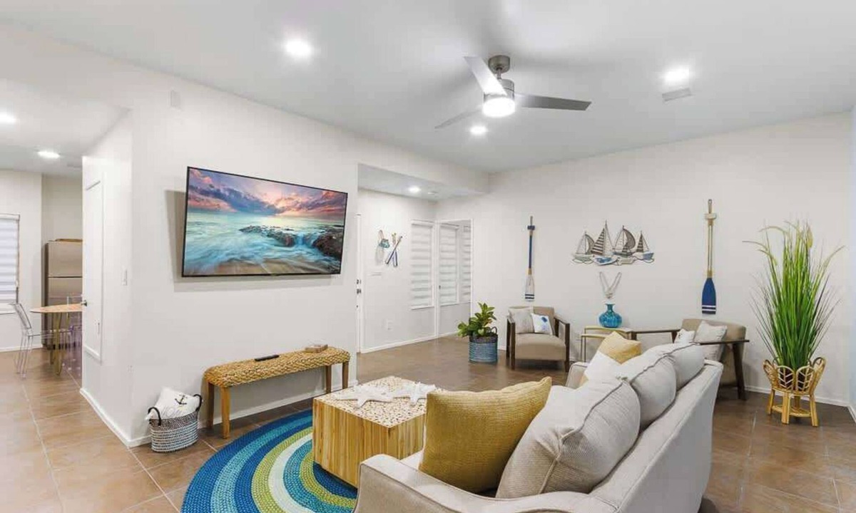 Biggs Field Apartment | Coastal Cottage 4BR Near Ft Blis