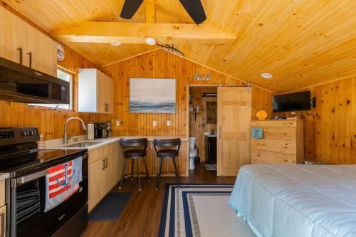 Ocean Bay Park Hotel | Coastal Cove Cottage