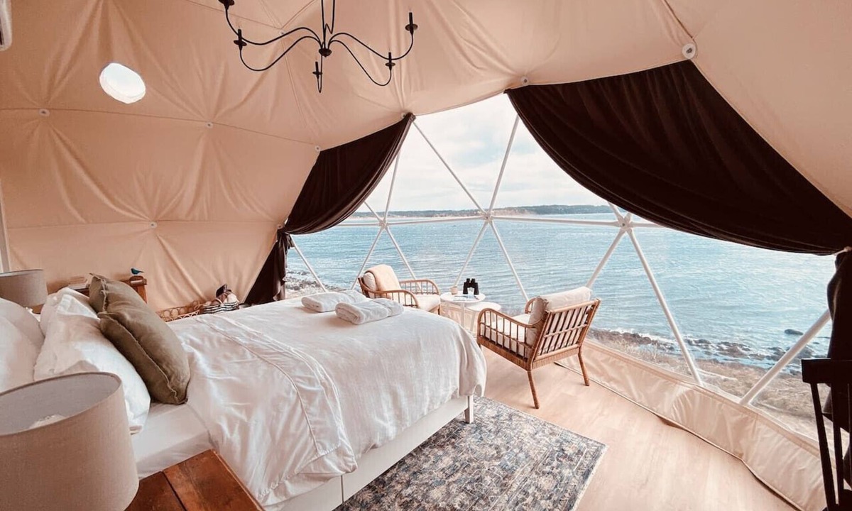 LaHave Apartment | Coastal Dome Escape - Oceanfront, Private Hot Tub, Firepit and Deck