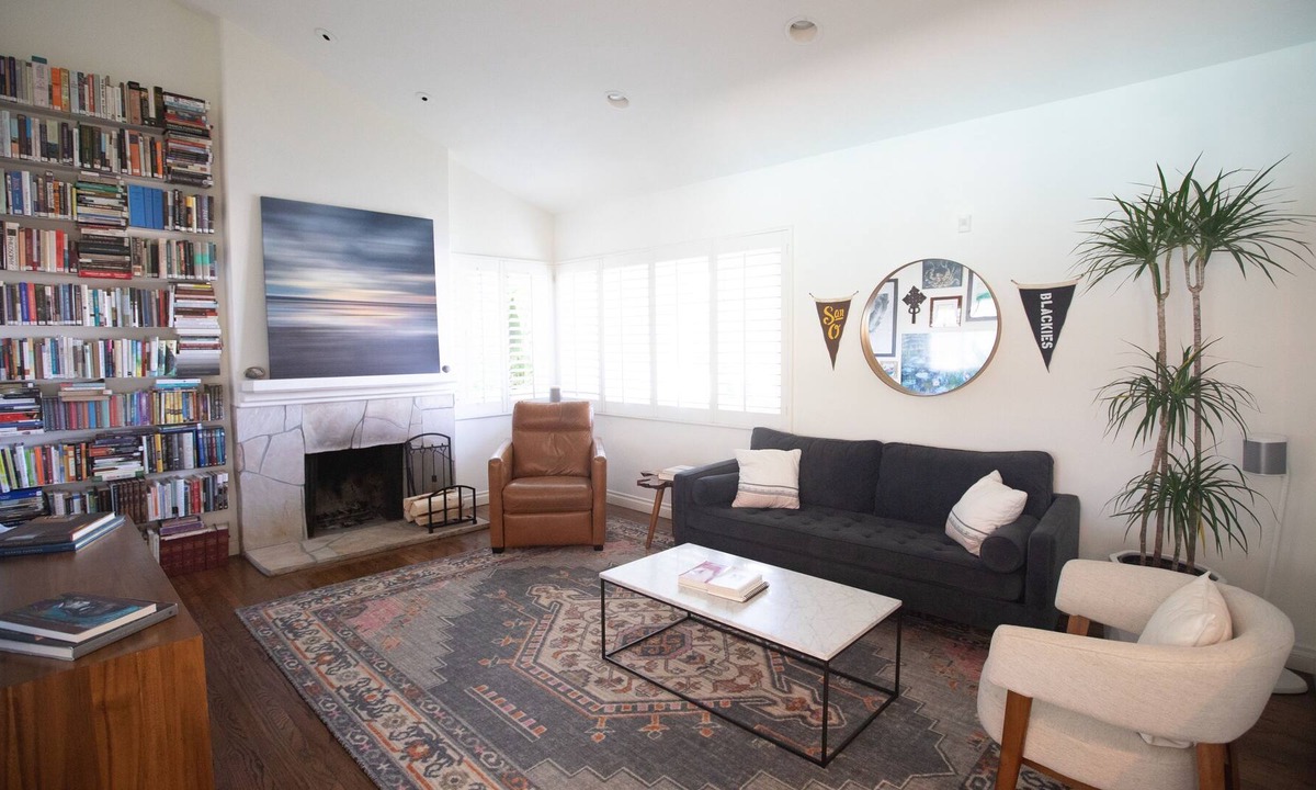 Mesa Del Mar House | Coastal Family Home - Quiet street only minutes to the beach and Disneyland