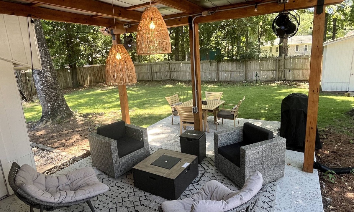 Hickory Shadows House | Coastal Farmhouse Comfort