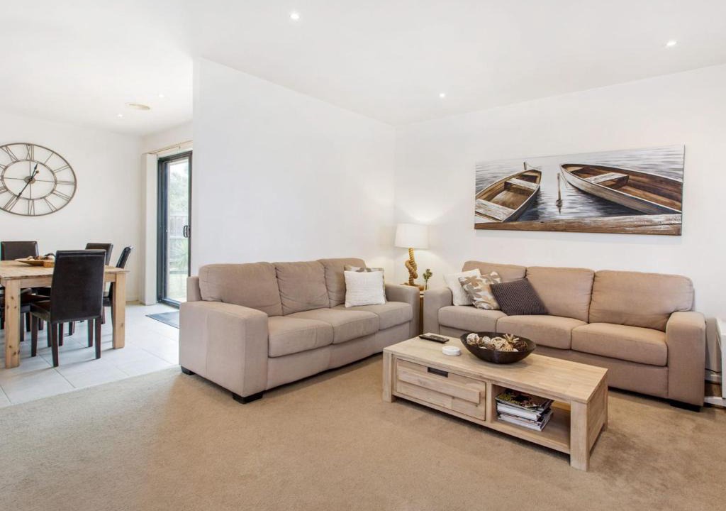 Dromana House | COASTAL HAVEN - DROMANA