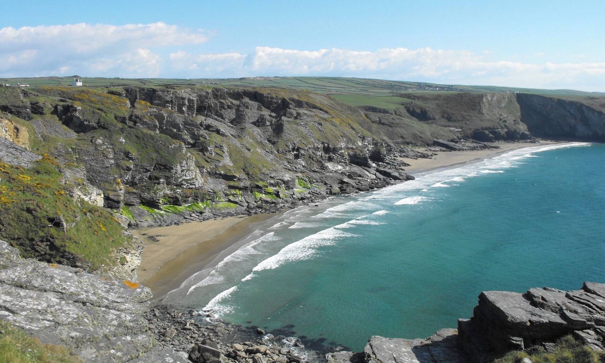 Saint Gennys Cottage | Coastal Haven