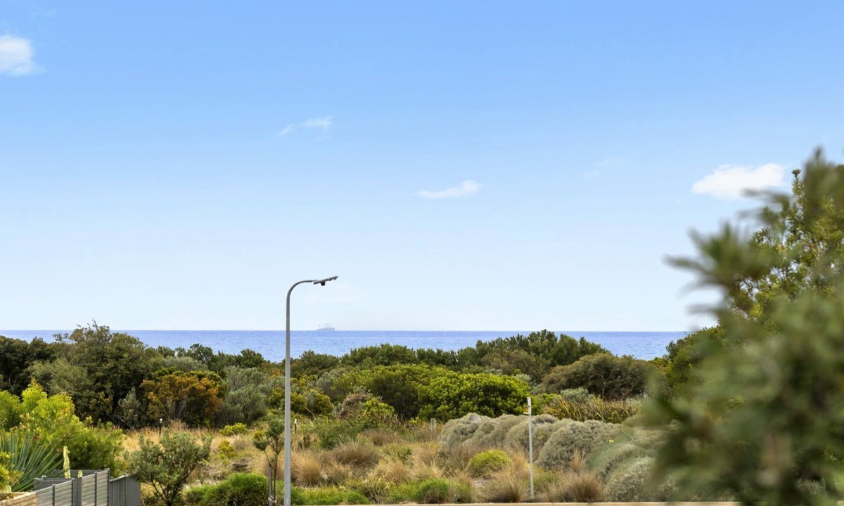 Torquay House | Coastal Home away from Home