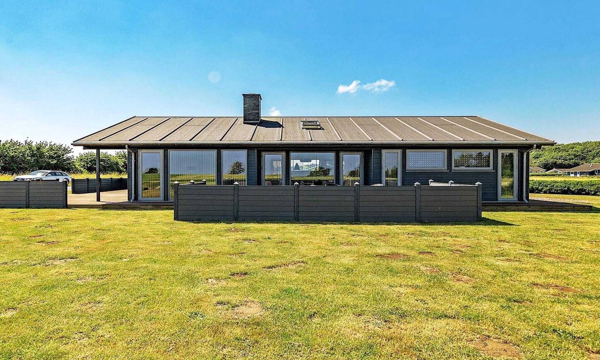 Spodsbjerg House | Coastal Home with Spa and Sauna