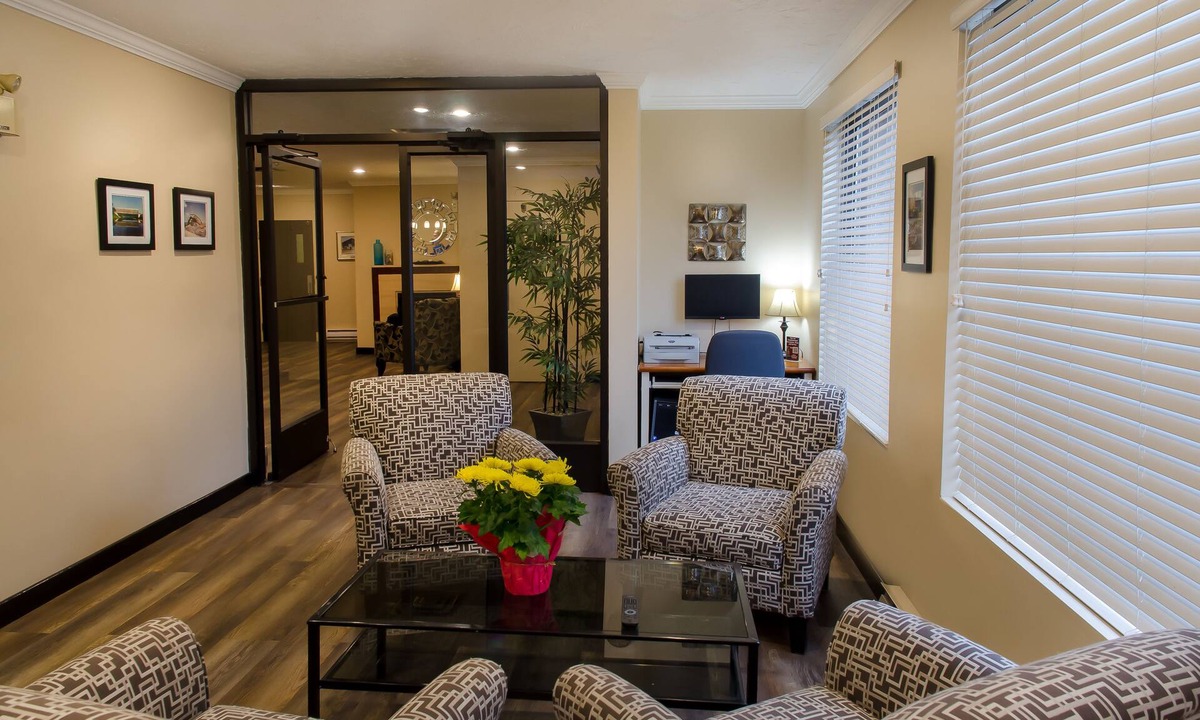 Dieppe Hotel | Coastal Inn Moncton Dieppe