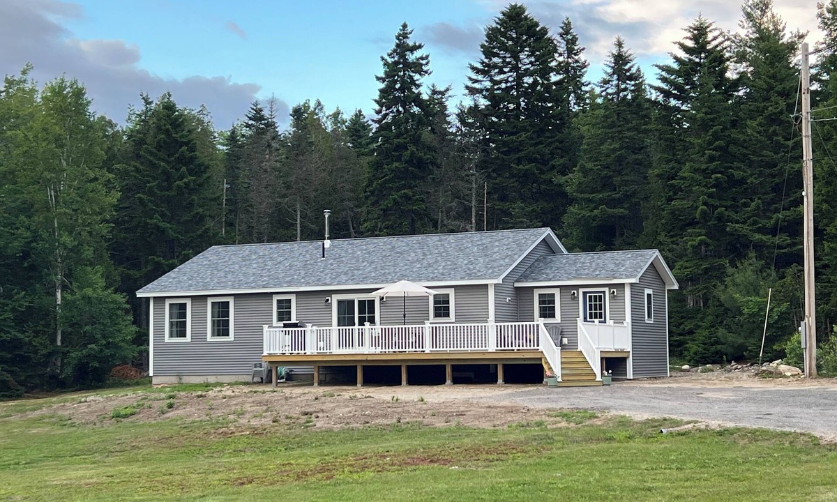 Gouldsboro House | Coastal Retreat - 3 bedroom home in Gouldsboro