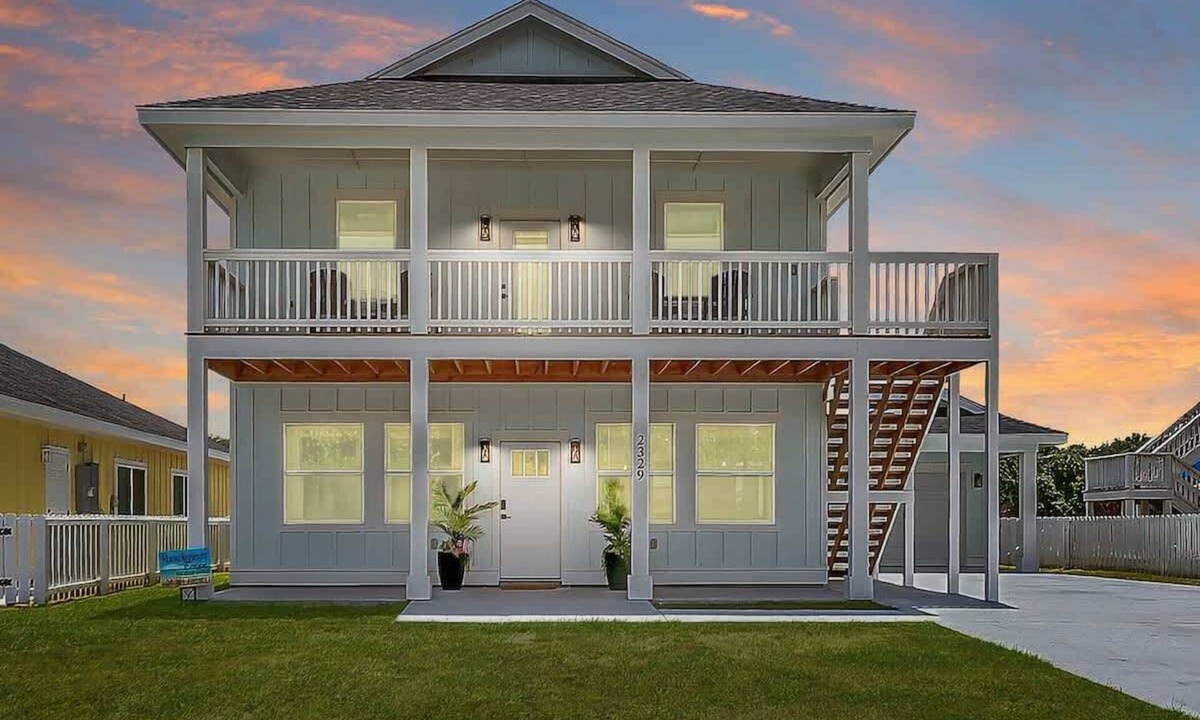 Rockport House | Coastal Retreat