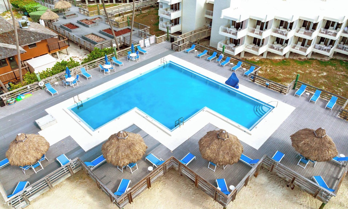 Lower Matecumbe Beach Apartment | Coastal Studio Getaway – Second Floor with Partial Water Views