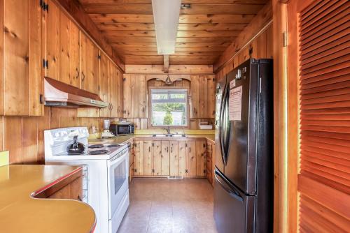 Lincoln City House | Coastline Cabin