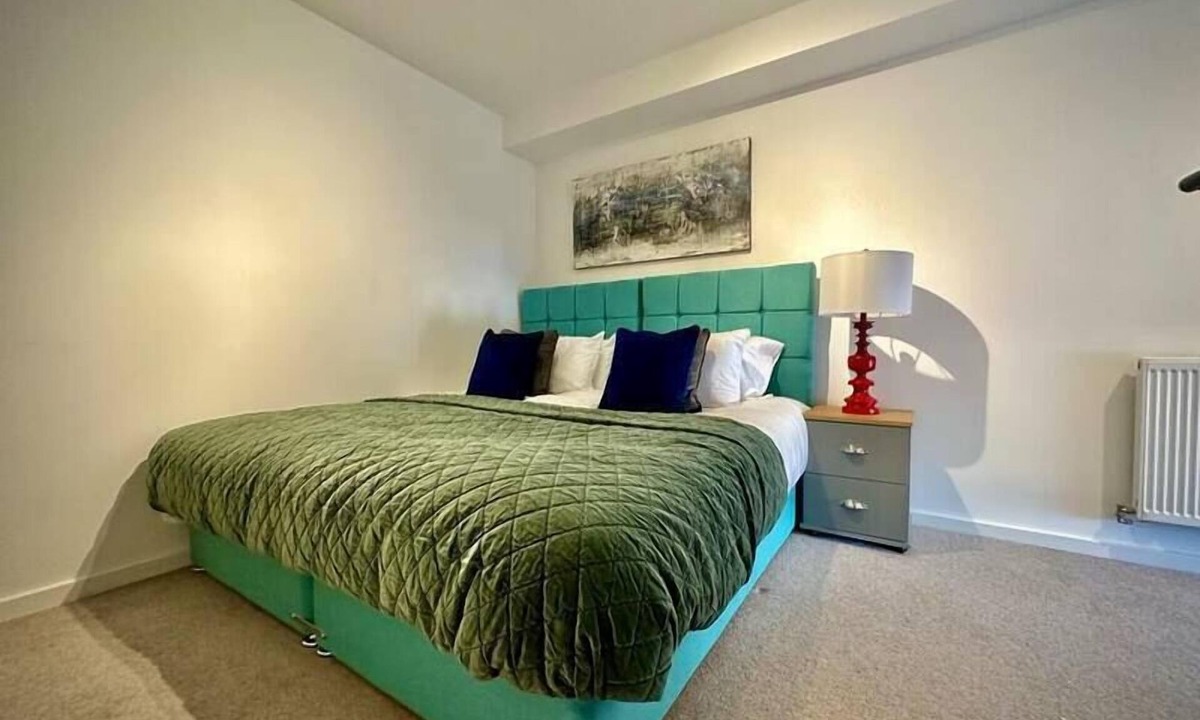 Pill Apartment | Coates House two bed - Nailsea