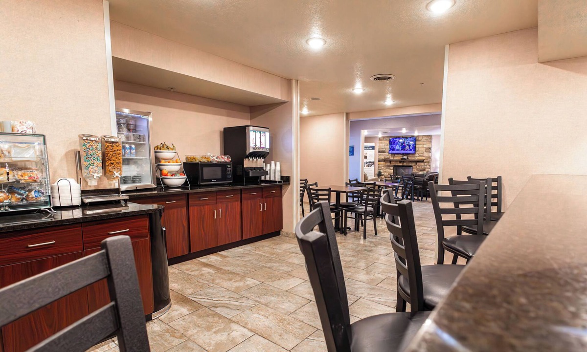 Big Lake Hotel | Cobblestone Inn & Suites – Big Lake