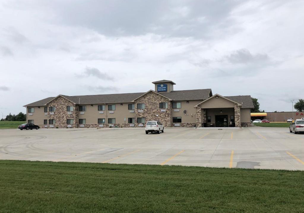 Clarinda Hotel | Cobblestone Inn & Suites -Clarinda