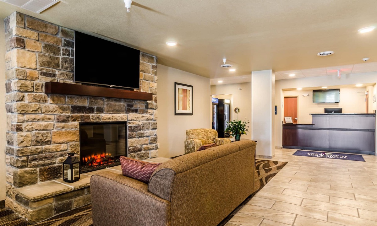 Ord Hotel | Cobblestone Inn & Suites - Ord