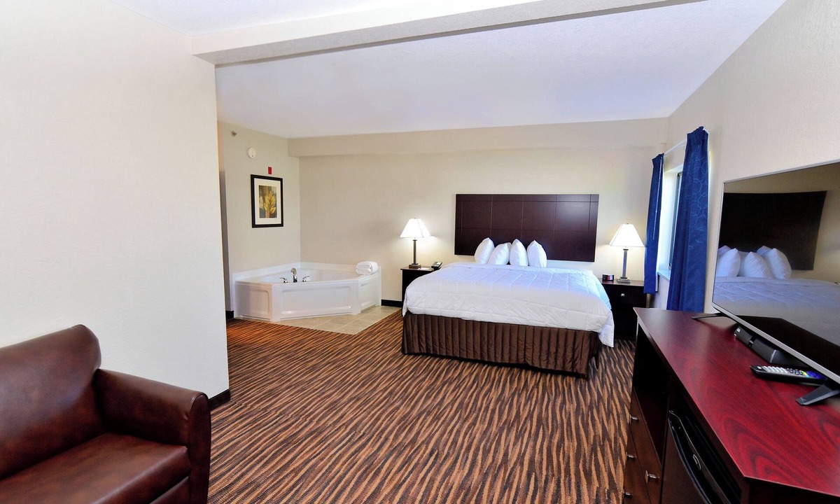 Monticello Hotel | Cobblestone Inn & Suites - Monticello