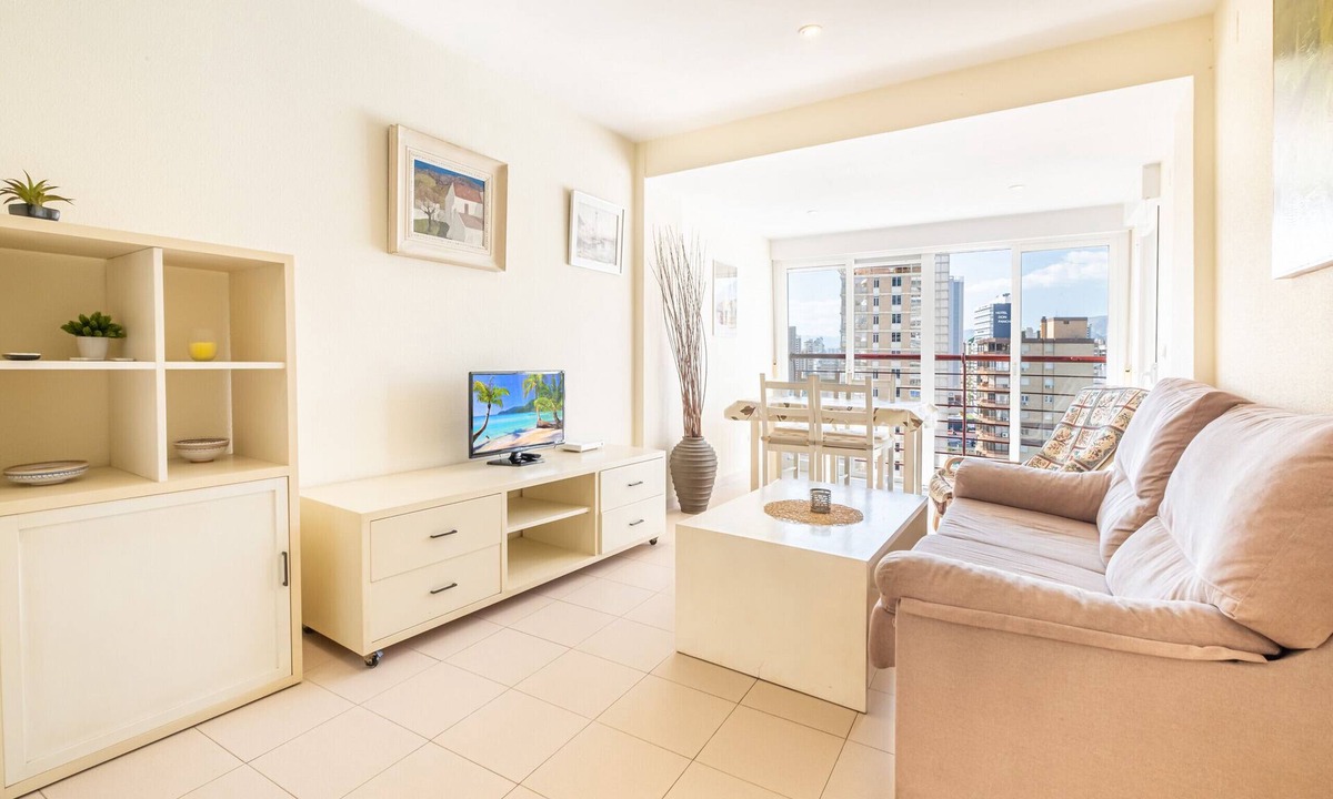 Benidorm Apartment | Coblanca 3-10-5