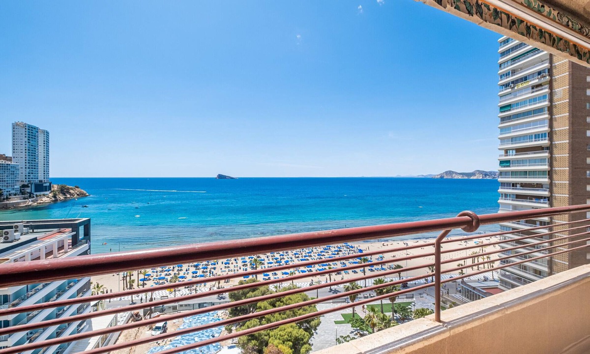 Benidorm Apartment | Coblanca 8-92