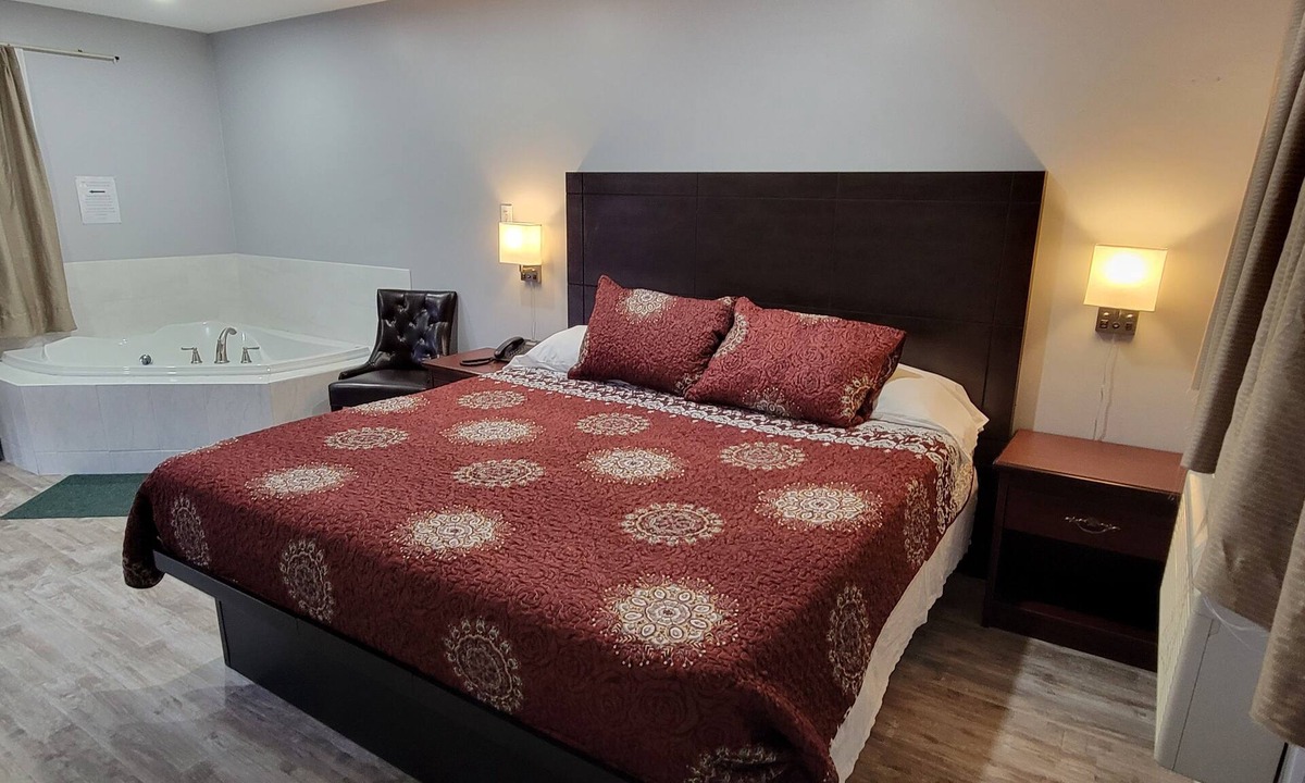 Cobourg Hotel | Cobourg Inn