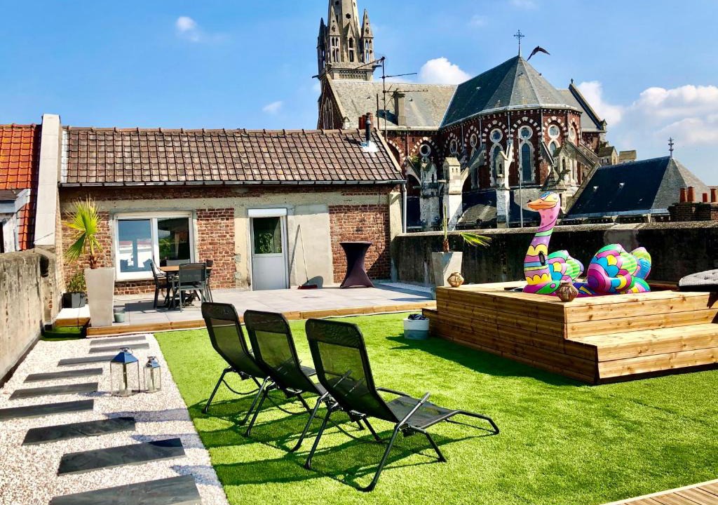 Calais Apartment | COC - La Maison Des Secrets