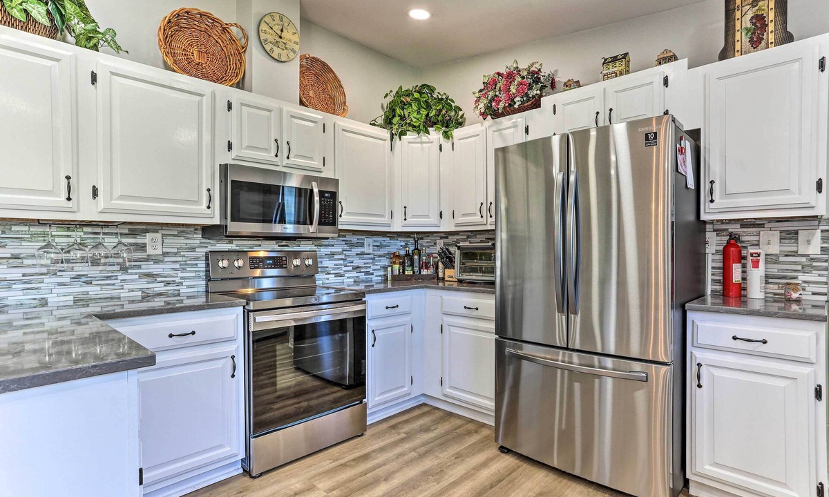 Narrowsburg House | Cochecton Getaway w/Pool Table + Fire Pit!