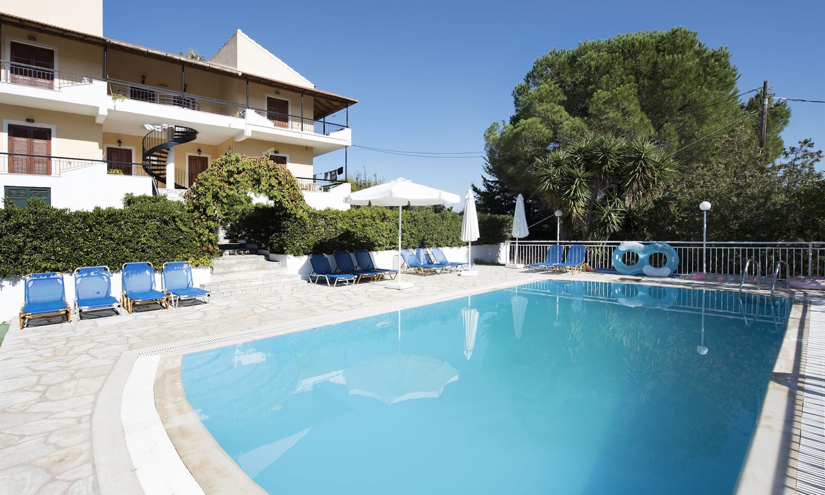 Petaleia Apartment | Cochelli Apartments