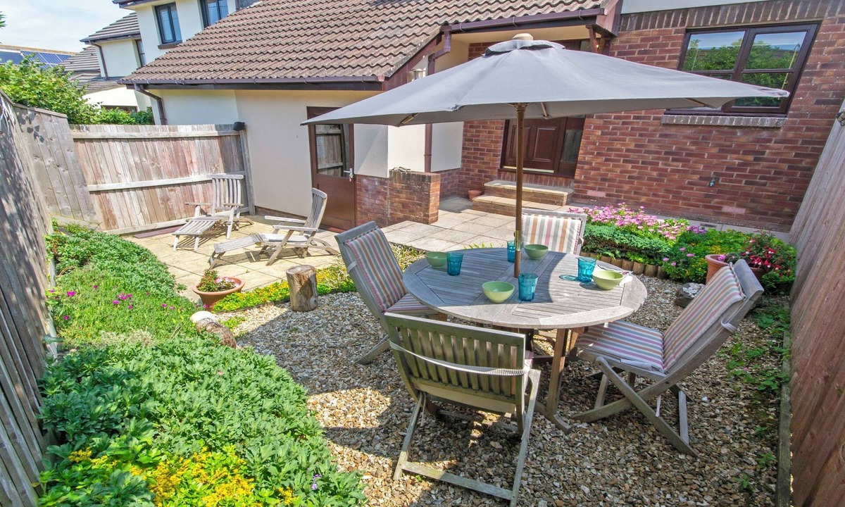 Croyde Cottage | Cockleshell Croyde | Sleeps 4 | By the Seaside