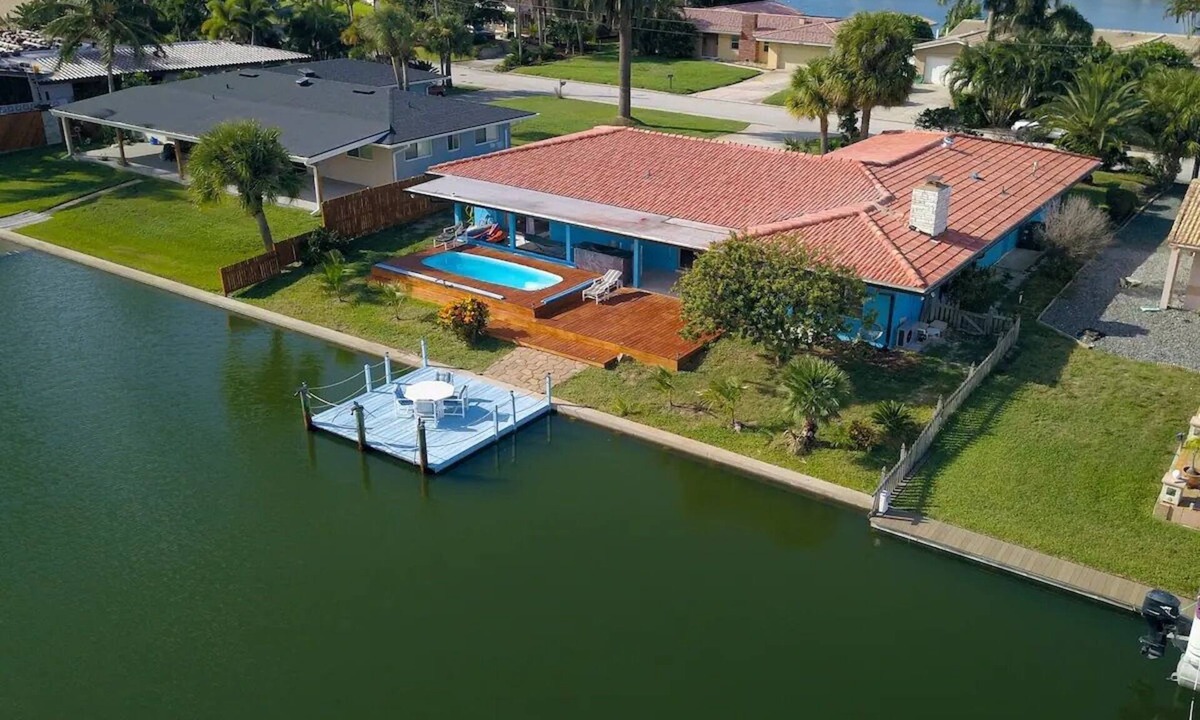 Forest Isles Villa | Cocoa Beach Canal Front Villa