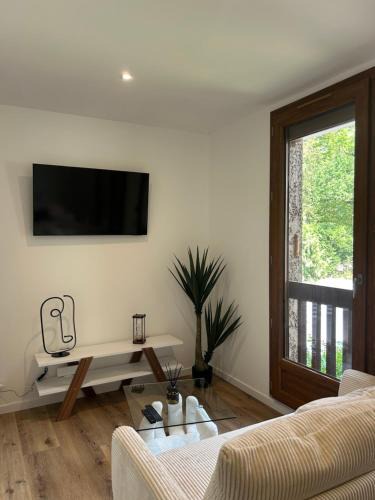 Bagneres-de-Luchon Apartment | Cocoon au pied des montagnes