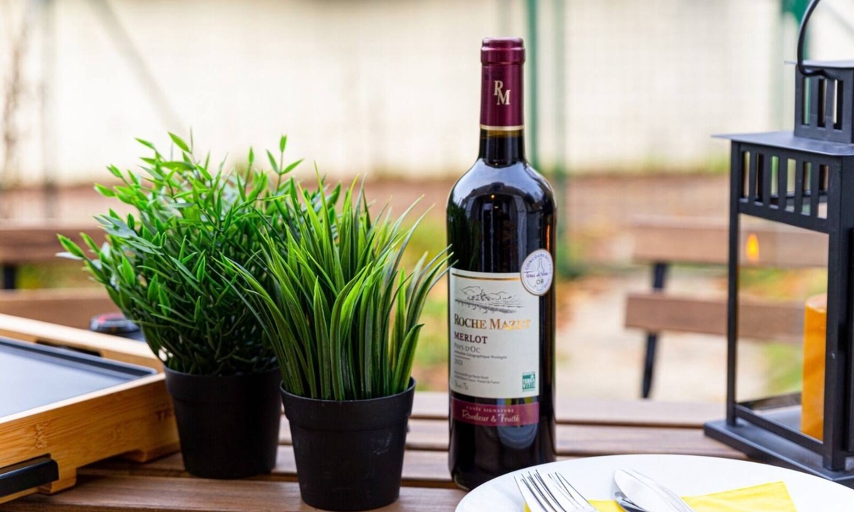 Baulne Apartment | Cocoon - garden - Key box - Wifi