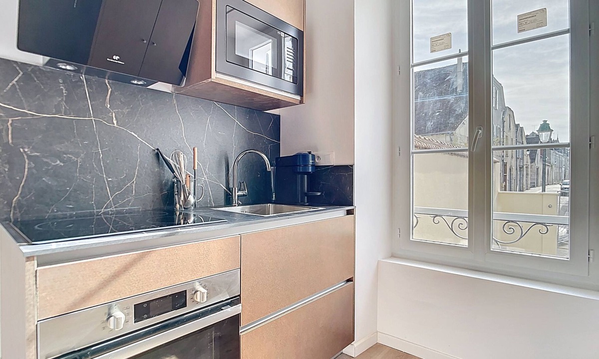 Montargis Apartment | Cocoon room